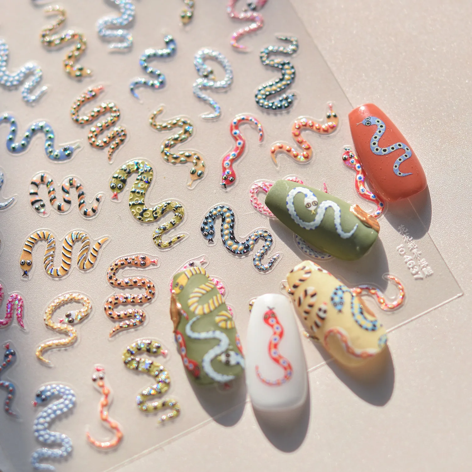 Nail Art Zelda - 1pcs 5D Embossed Colors Snake Nail